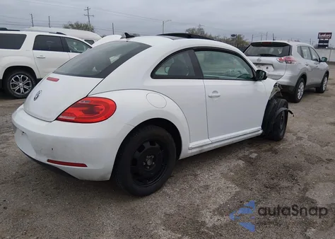 2015 Volkswagen Beetle 1.8T из США, поврежденный, VIN 3VWJ17AT2FM603473